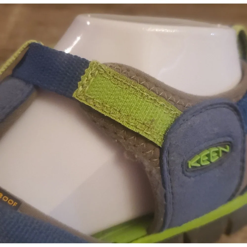 Keen Seacamp II Cnx Slip On Sandals Men's Size‎ 6 Blue